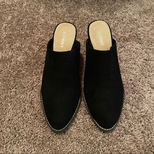 Old Navy Never-Been-Worn Slip On Size 6